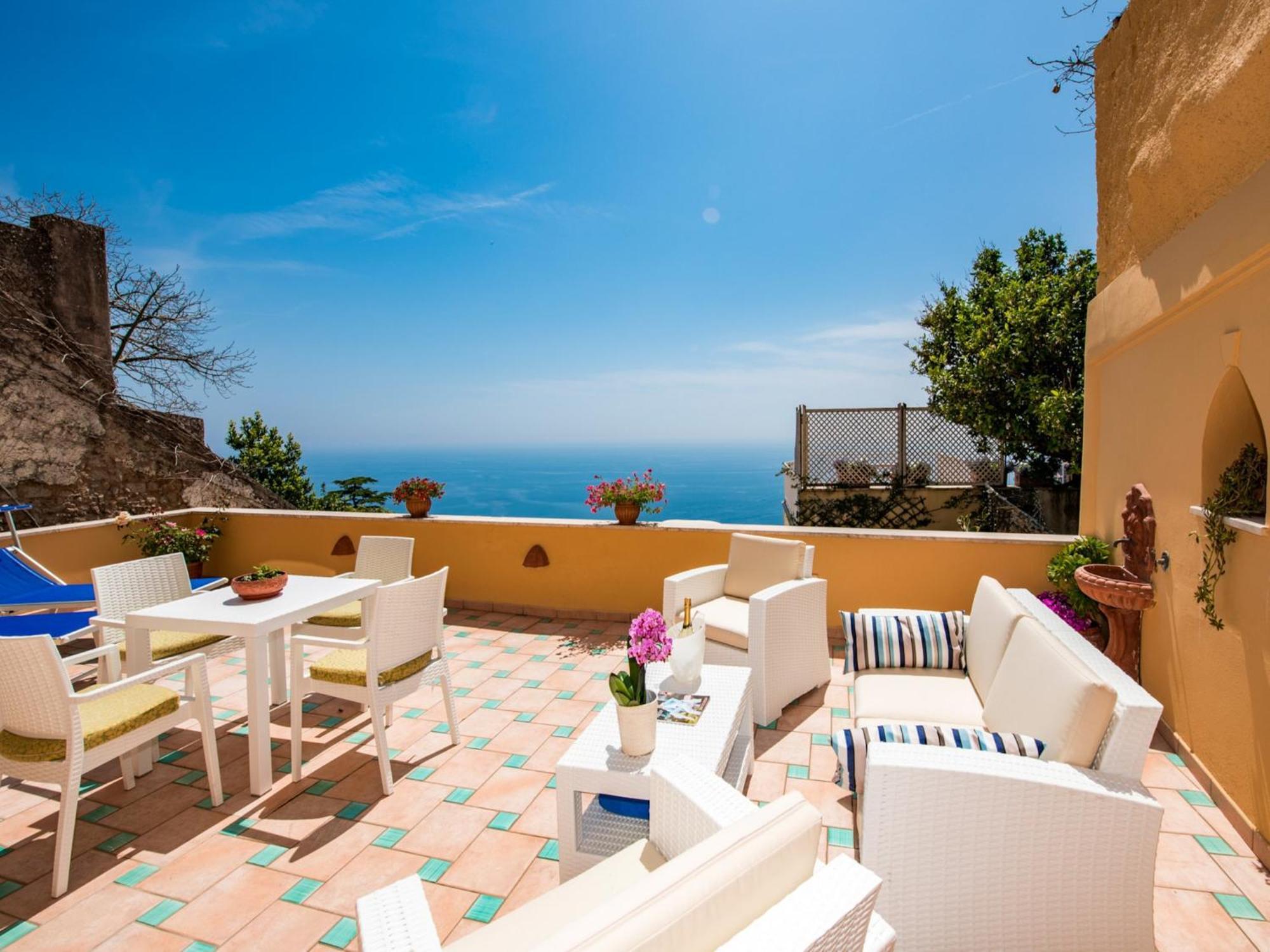 Bright Apartment In Center Of Positano Apartment Positano
